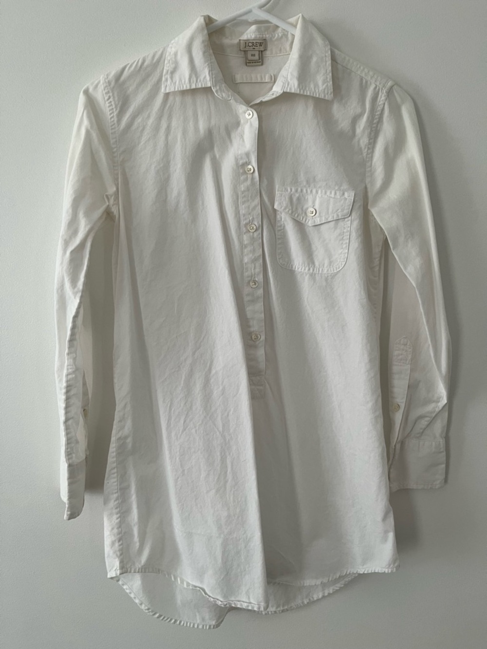 J. Crew White Long-Sleeve Button-Up Shirt with Chest Pocket